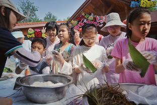 谢顿-夏普：如果得到机会会尝试在文班头上扣篮